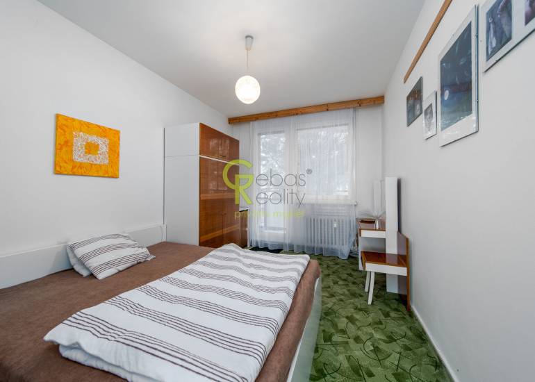 pronájem 3+1 s balkonem u Prokopského údolí - ul.Pražského, Praha 5