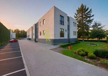 Nový byt 1+1 v projektu Byty Otradovice u Brandýsa nad L. vč. sklepa a parkovacího stání v ceně