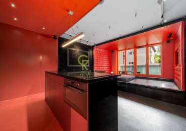 Netradiční byt s nádechem extravagance k prodeji – ul. Podle Náhonu, Praha 4