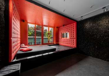 Netradiční byt s nádechem extravagance k prodeji – ul. Podle Náhonu, Praha 4