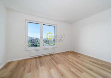 Pronájem bytu 2+kk s balkonem, garážovým stáním a sklepem – novostavba Sija Kamýk, Praha 12