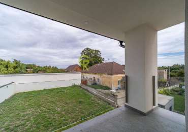 Prodej novostavby 4+kk /dvě koupelny/ dvě šatny/ zahrada, Podolanka – Praha-východ