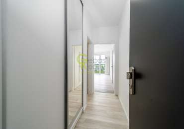 Pronájem světlého bytu 1+kk, 27 m², s balkonem –  ul. Mladoboleslavská, Praha–Kbely
