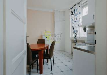 byt 2+1 u metra a vč. vybavení a balkonu - ul. Ve Smečkách, Praha 1