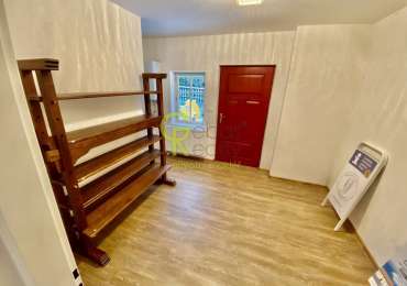 Stavba pro rekreaci i podnikání - Pecka, Podkrkonoší