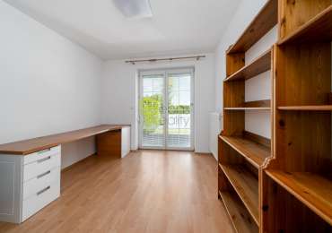 Rodinný dům s bazénem - ul.Meduňková, Praha-Kolovraty
