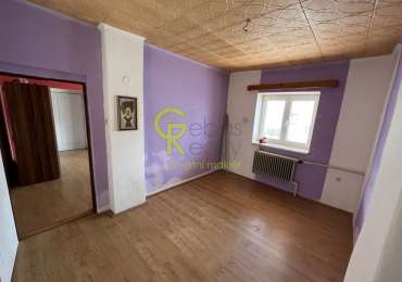 Venkovské stavení se stodolou  - Záryby, Praha východ