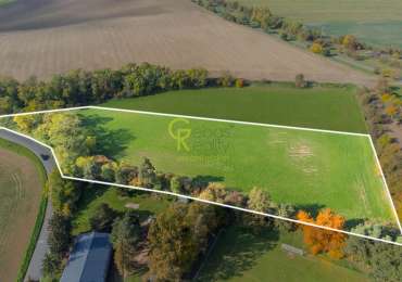 stavební pozemek s obrovským potenciálem - Tismice, Středočeský kraj