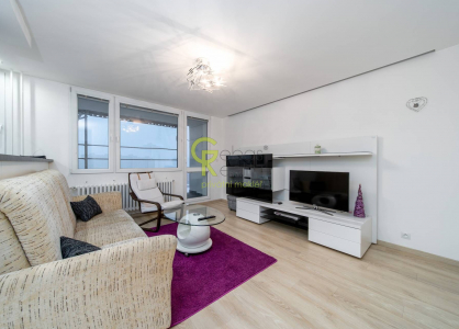 Pronájem bytu, 3+kk, 75 m²