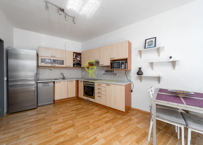 Prodej bytu, 3+kk, 67 m²