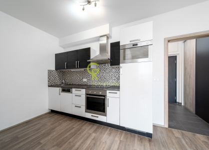 Pronájem bytu, 2+kk, 42 m²