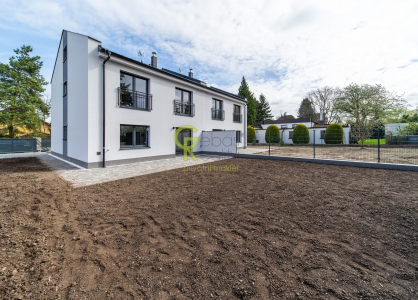 Pronájem domu, 236 m²