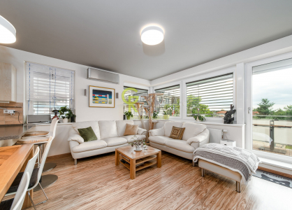 Prodej bytu, 4+kk, 96 m²