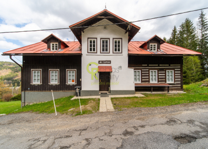 Prodej domu, 230 m²