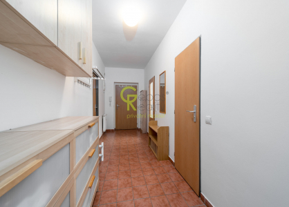 Pronájem bytu, 3+kk, 67 m²